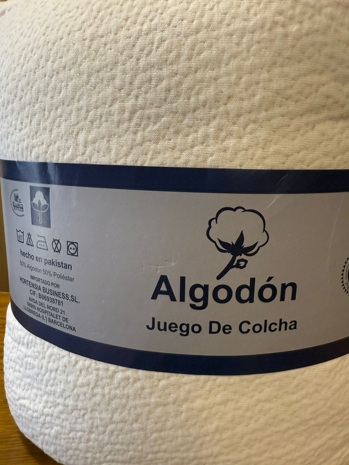 Combo Edredón + Sábana Bajera + 2 Tapas de Almohada™